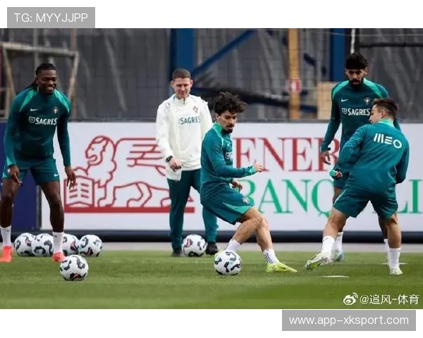 维蒂尼亚中场调度，巴黎圣日耳曼控球率占优